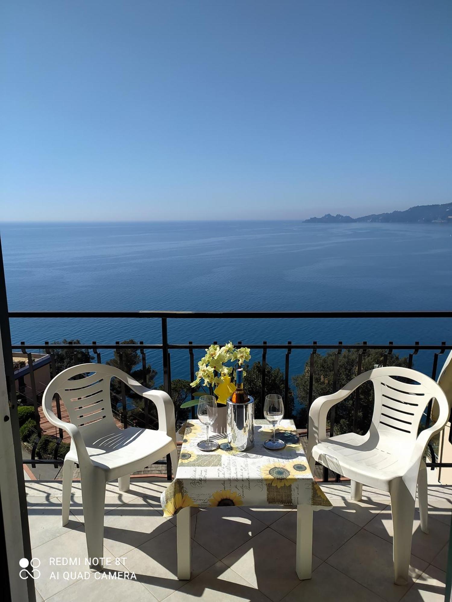 Apartamento Davanti Al Mare E A Portofino - In Front Of The Sea And Portofino Zoagli Exterior foto